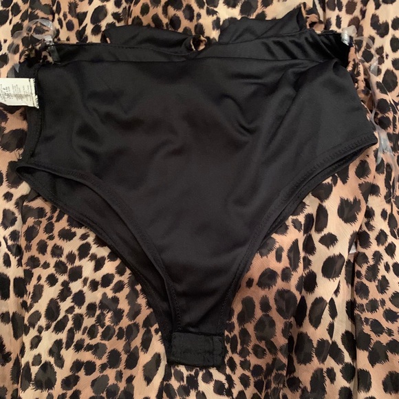 NWOT SEXY SHEER CHEETAH PRINT MAXI - Picture 4 of 4